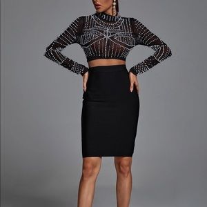 New Pearl Long Sleeves Crop Top and Bandage Skirt